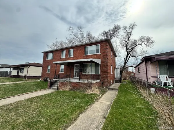 $850 | 3785 12th Street, Unit UINT# 2S, Ecorse, MI 48229