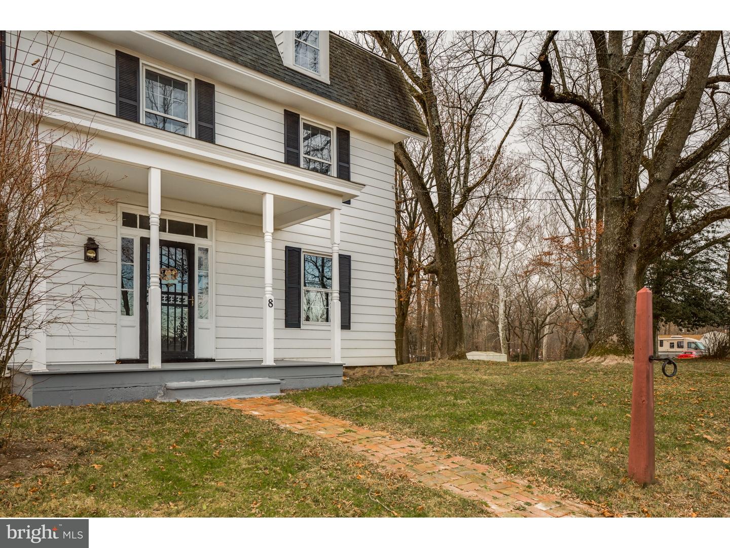 8 Pemberton Road Southampton, NJ 08088 - Photo 3 of 25 Gallery Image 3