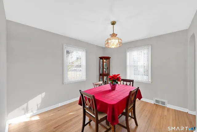 $299,900 | 110 Goodwin Street, East Hartford, CT 06108