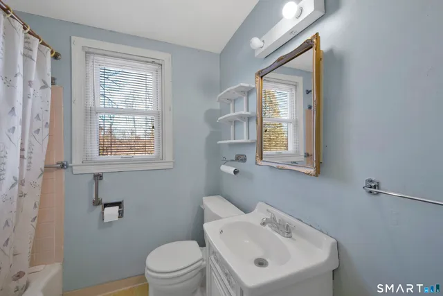 $299,900 | 110 Goodwin Street, East Hartford, CT 06108