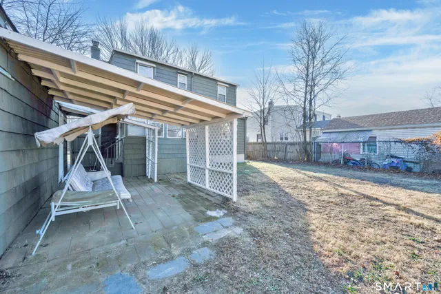 $299,900 | 110 Goodwin Street, East Hartford, CT 06108