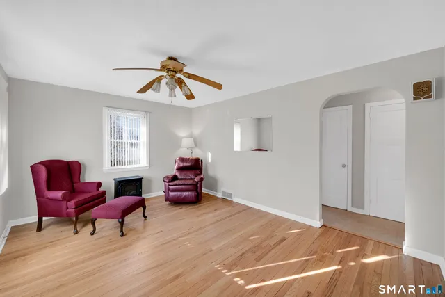 $299,900 | 110 Goodwin Street, East Hartford, CT 06108