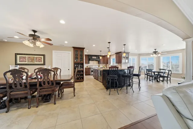 a view of a dining room and livingroom view