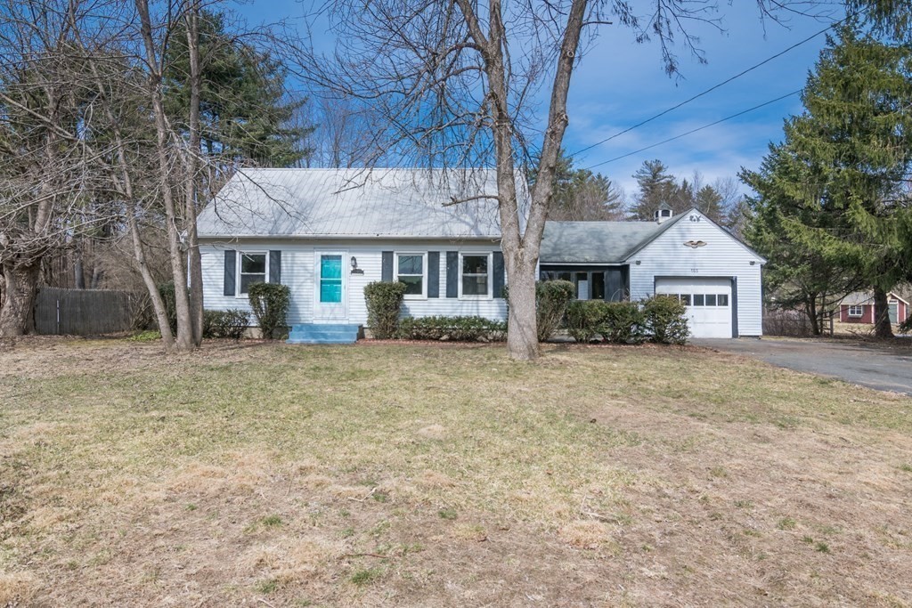 165 Barton Road Greenfield, MA 01301 - Photo 1 of 30 Gallery Image 1