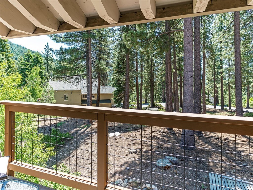 940 Miners Ridge Court, Unit 4 Incline Village, NV 89451 - Photo 13 of 16 Gallery Image 13