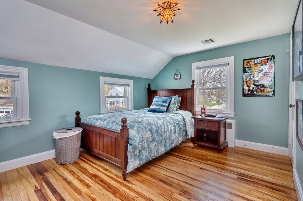 126 Greenacre Road Westwood, MA 02090 - Photo 12 of 20 Gallery Image 12