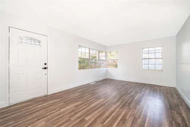 $309,900 | 520 Hillside Drive, Lakeland, FL 33803