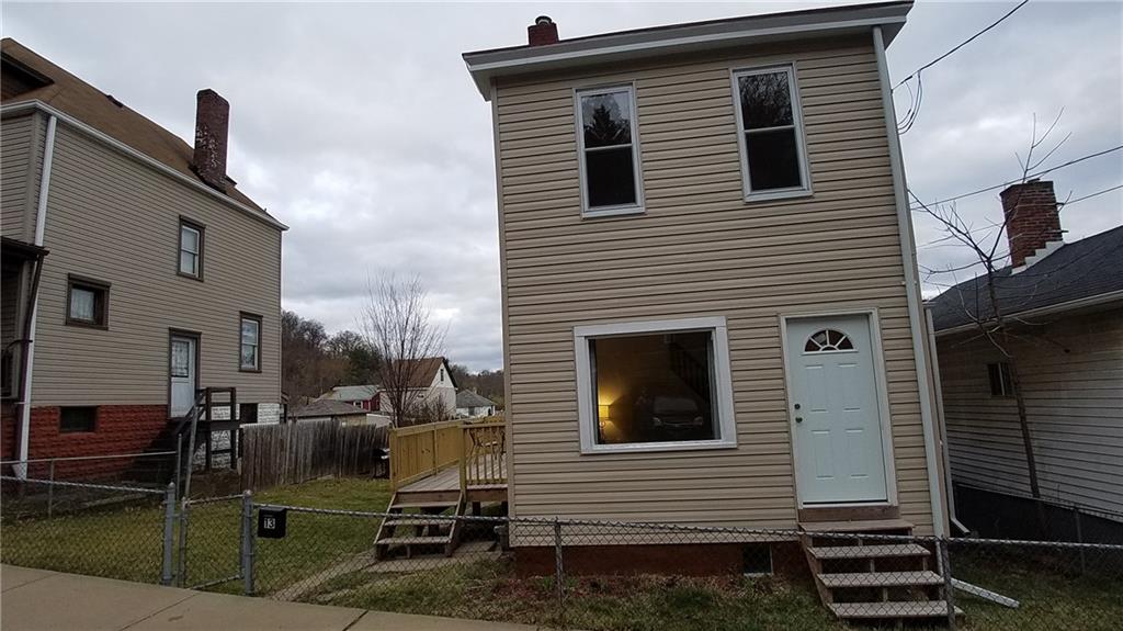 13 Spring Street Etna, PA 15223 - Photo 25 of 25 Fenced in yard