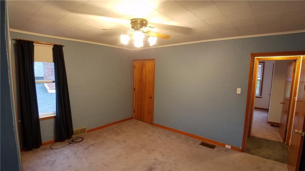 13 Spring Street Etna, PA 15223 - Photo 10 of 25 Bedroom 1