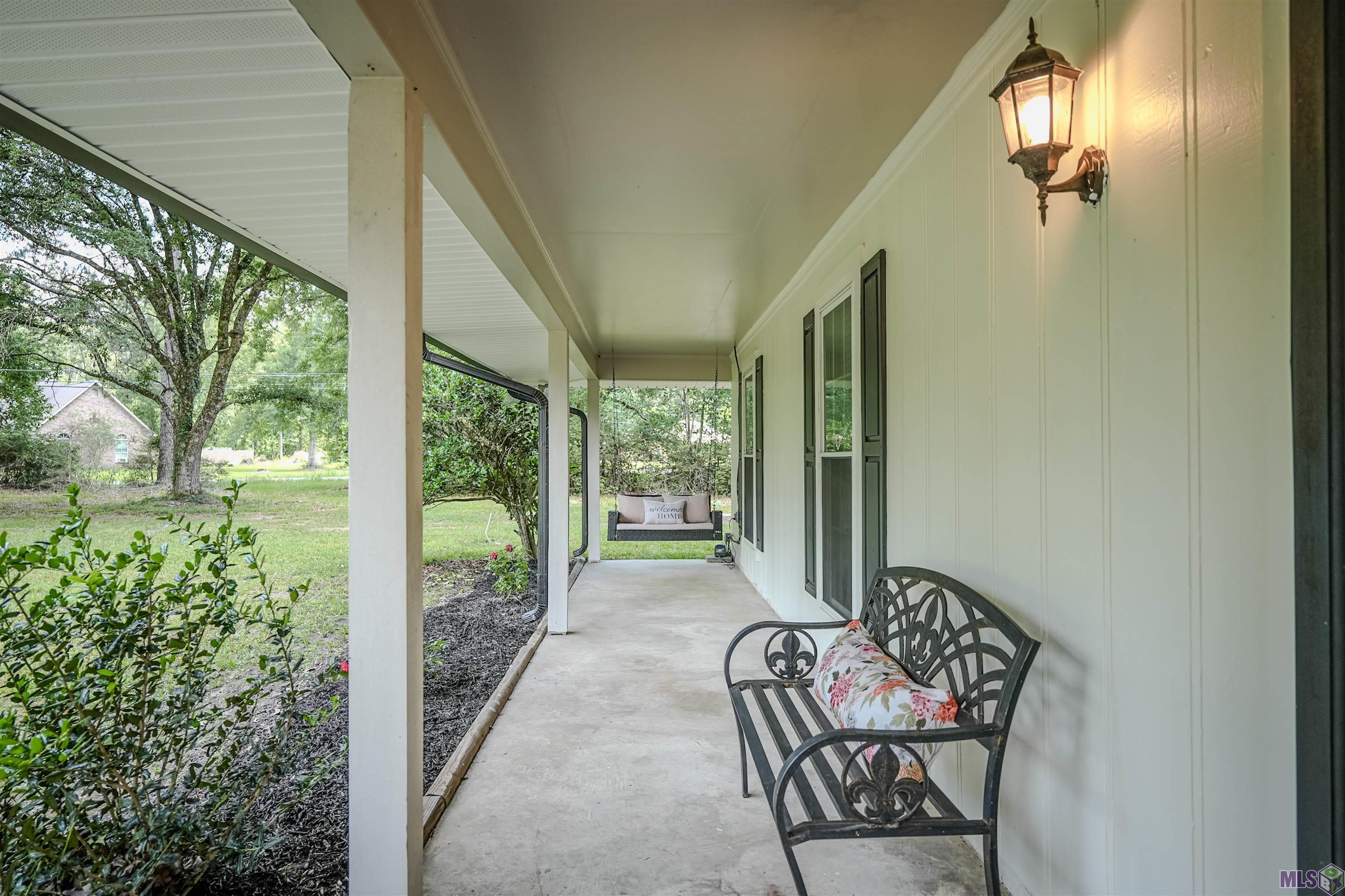 25041 Joe May Road Denham Springs, LA 70726 - Photo 4 of 26