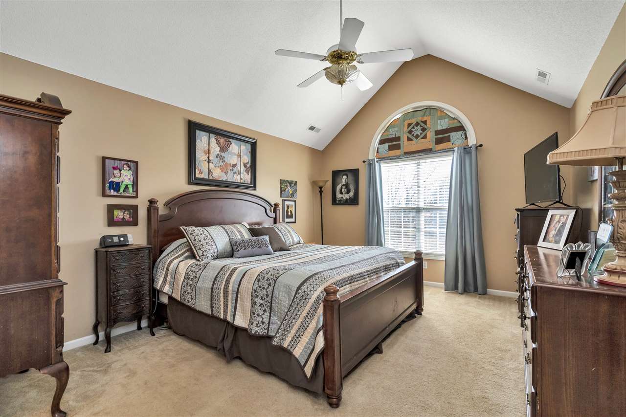 379 West Autumn Ridge Road Moore, SC 29369 - Photo 5 of 36 Gallery Image 5