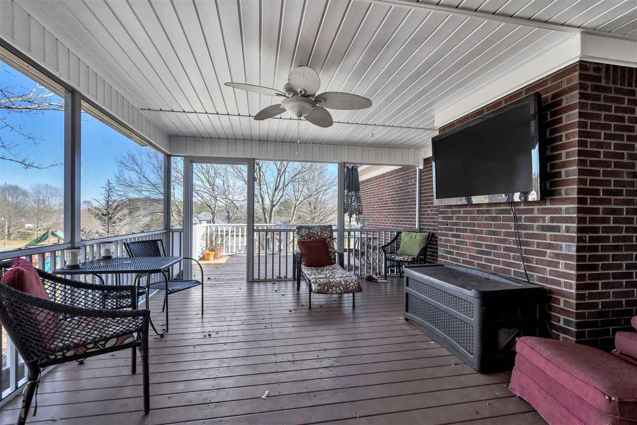 379 West Autumn Ridge Road Moore, SC 29369 - Photo 7 of 36 Gallery Image 7