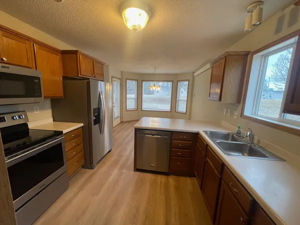 $258,500 | 732 31st Street Northwest, Bemidji, MN 56601