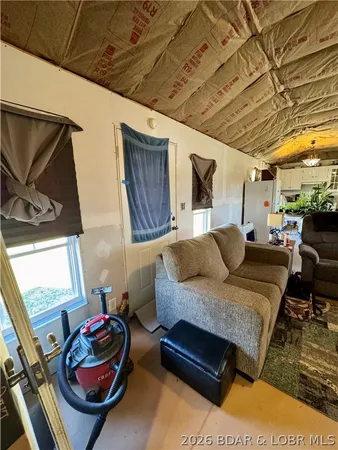 $160,000 | 11684 Forest Drive, Versailles, MO 65084