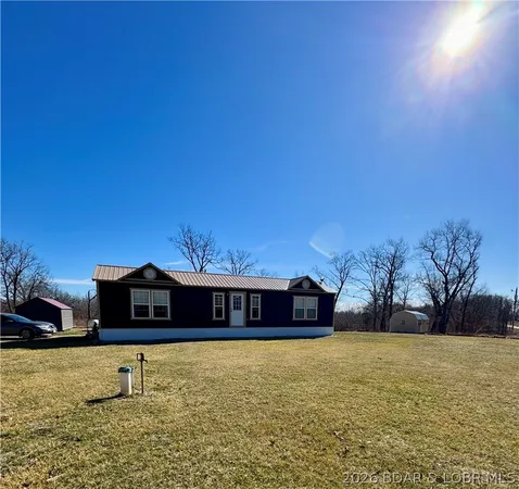 $160,000 | 11684 Forest Drive, Versailles, MO 65084