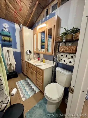 $160,000 | 11684 Forest Drive, Versailles, MO 65084