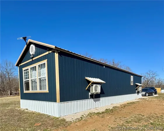 $160,000 | 11684 Forest Drive, Versailles, MO 65084