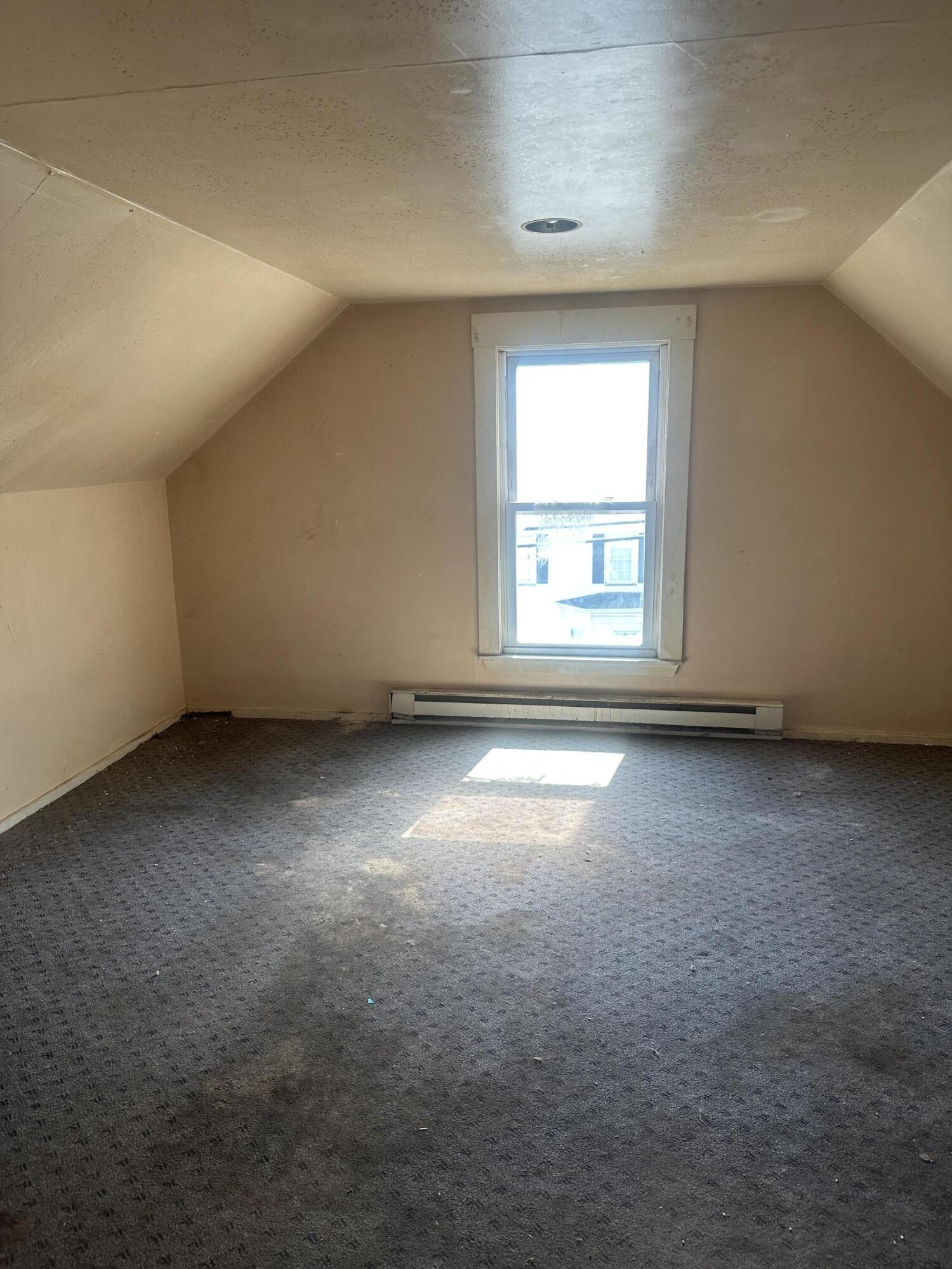 144 Main Street Rockland, ME 04841 - Photo 11 of 17 Unit 2
