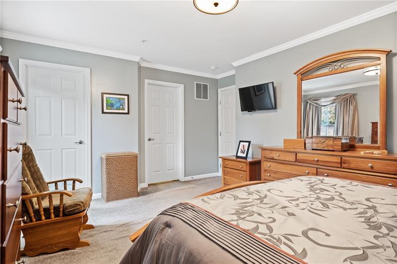 327 Maple Ridge Drive Canonsburg, PA 15317 - Photo 15 of 21 Gallery Image 15