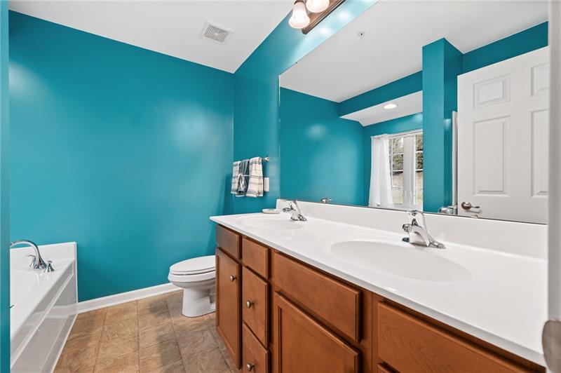 327 Maple Ridge Drive Canonsburg, PA 15317 - Photo 16 of 21 Gallery Image 16