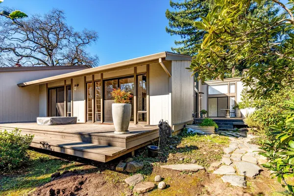 $1,215,000 | 162 Bonnie Brook Drive, Napa, CA 94558