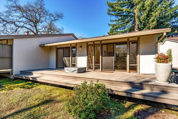 $1,215,000 | 162 Bonnie Brook Drive, Napa, CA 94558