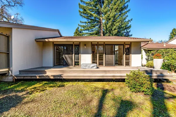 $1,215,000 | 162 Bonnie Brook Drive, Napa, CA 94558