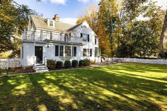 $2,499,000 | 138 Waban Avenue, Newton, MA 02468