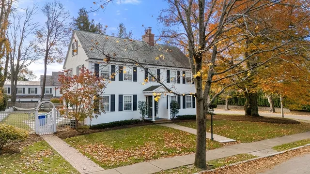 $2,499,000 | 138 Waban Avenue, Newton, MA 02468