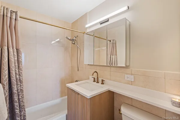 $758,000 | 18-15 215th Street, Unit 15F | Bay Terrace