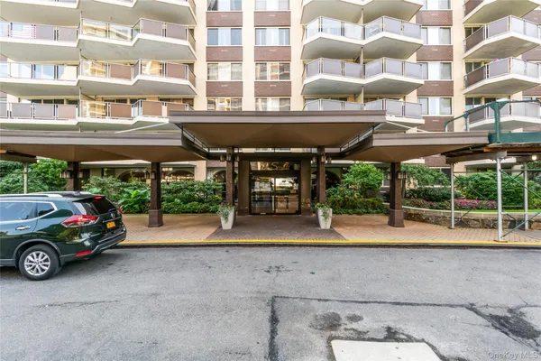 $758,000 | 18-15 215th Street, Unit 15F | Bay Terrace