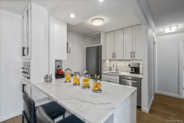 $758,000 | 18-15 215th Street, Unit 15F | Bay Terrace