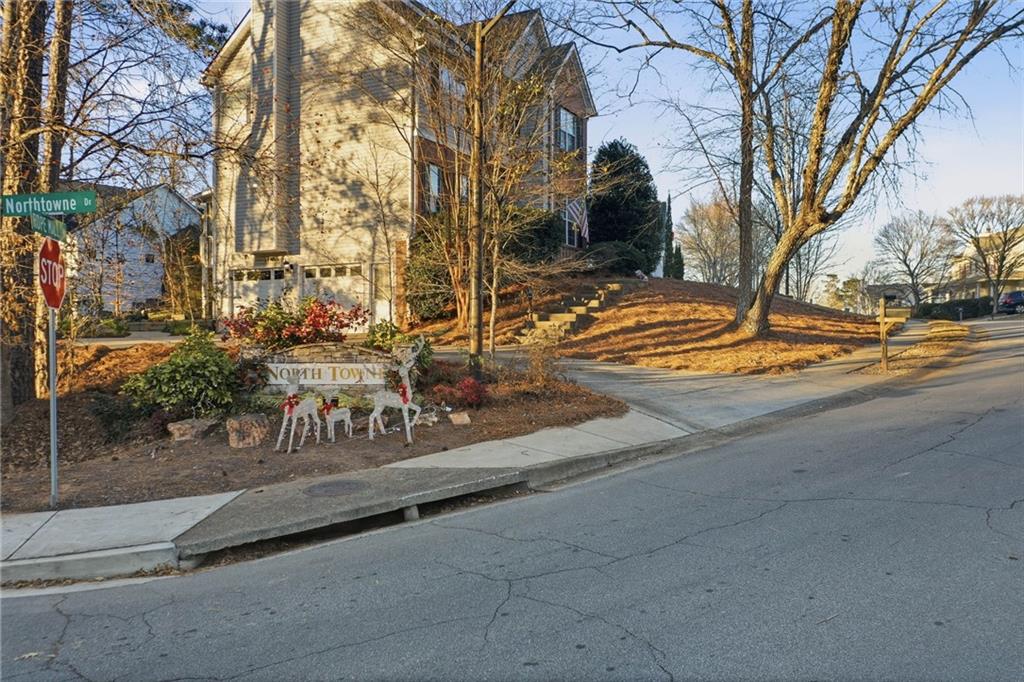 205 Towne Ridge Drive Woodstock, GA 30188 - Photo 10 of 56