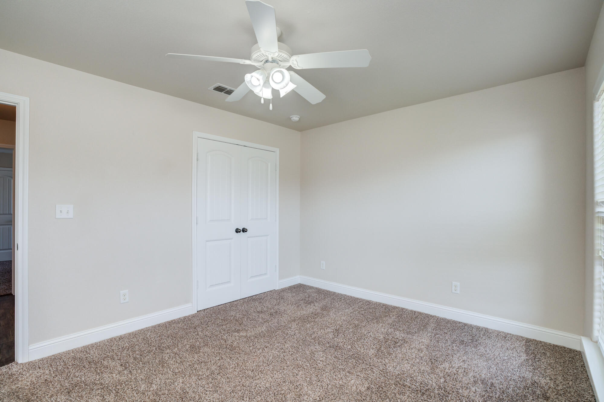 5502 113th Street Lubbock, TX 79424 - Photo 15 of 40 5502-113th-St_Lubbock-TX_11
