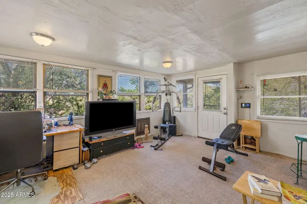 $450,000 | 337 South Pleasant Street, Prescott, AZ 86303