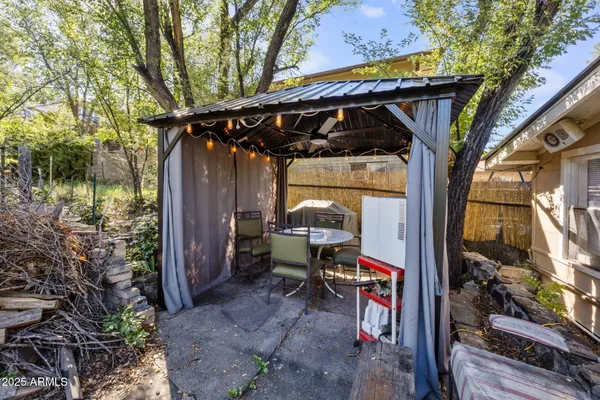$450,000 | 337 South Pleasant Street, Prescott, AZ 86303