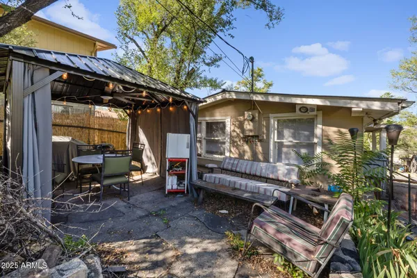 $450,000 | 337 South Pleasant Street, Prescott, AZ 86303