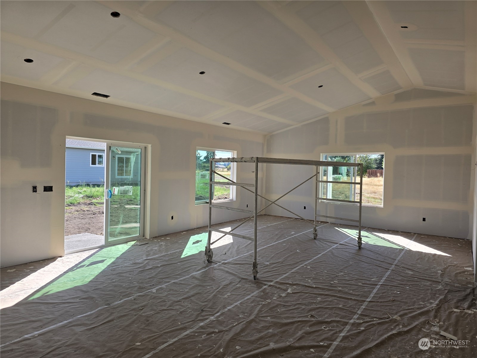 9243 179th Lane Southwest Rochester, WA 98579 - Photo 6 of 11