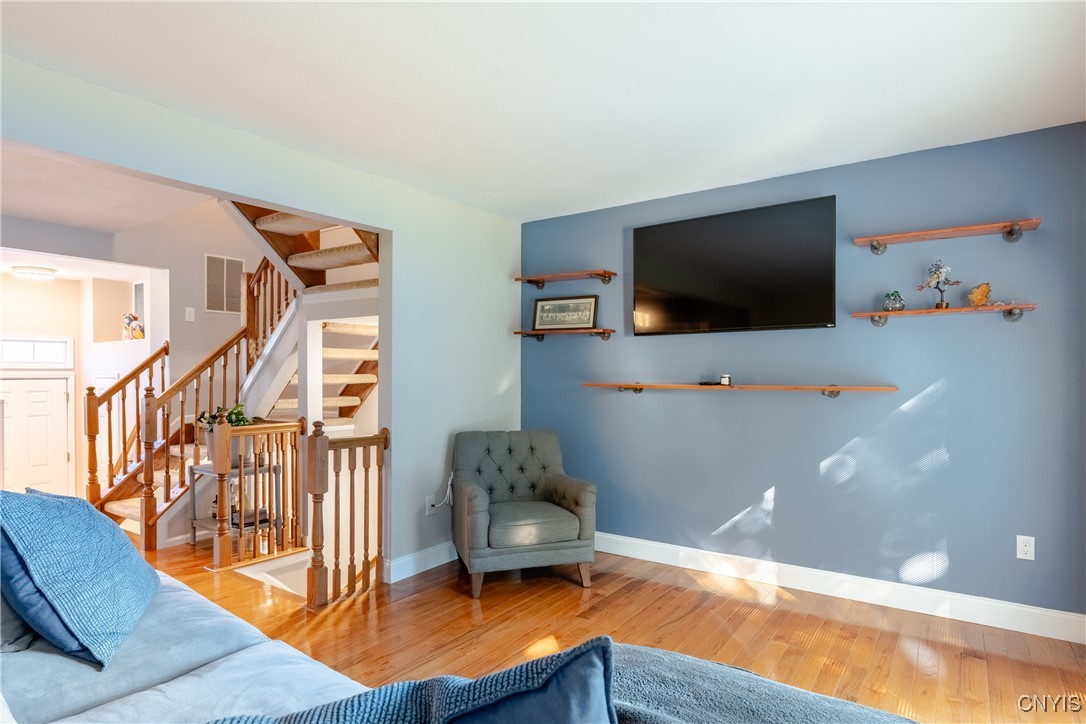 4625 Regiment Way Manlius, NY 13104 - Photo 12 of 33