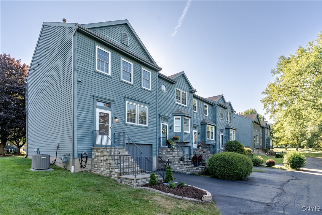 4625 Regiment Way Manlius, NY 13104 - Photo 33 of 33