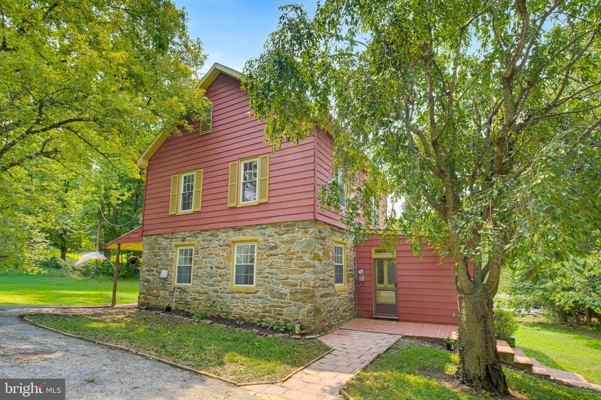 728 Academy Road York, PA 17406 - Photo 44 of 77 Gallery Image 44
