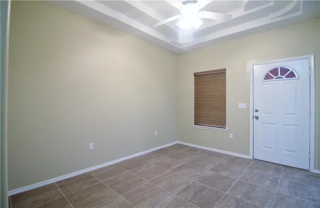 $900,000 | 724 West Kleberg Avenue, Kingsville, TX 78363