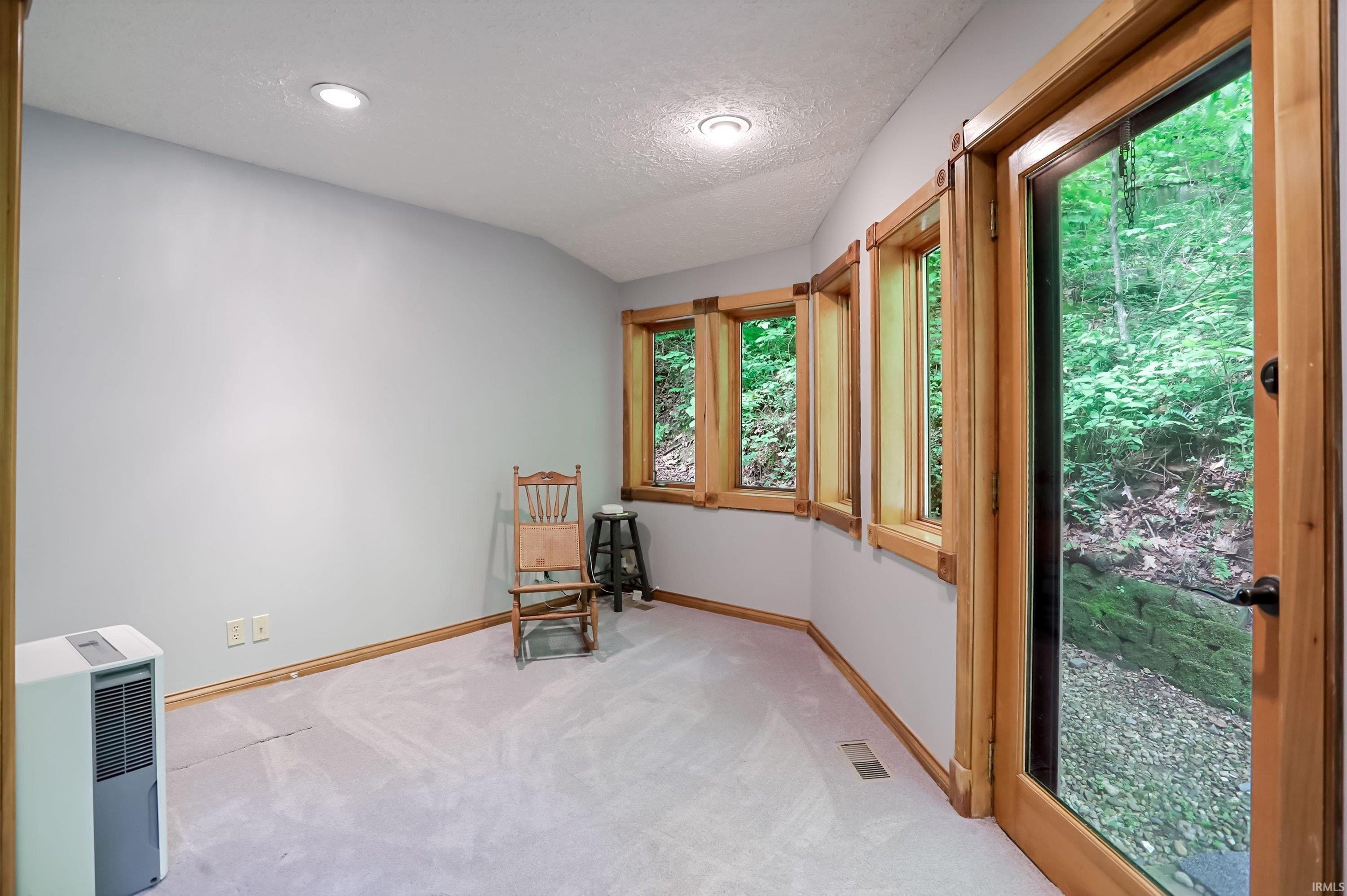 3555 East Ramp Creek Road Bloomington, IN 47401 - Photo 15 of 36