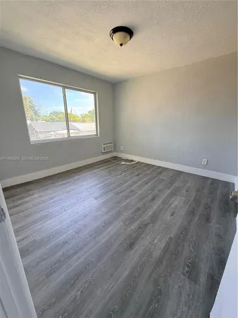 $1,495 | 7001 Northwest 15th Avenue, Unit 18, Miami, FL 33147