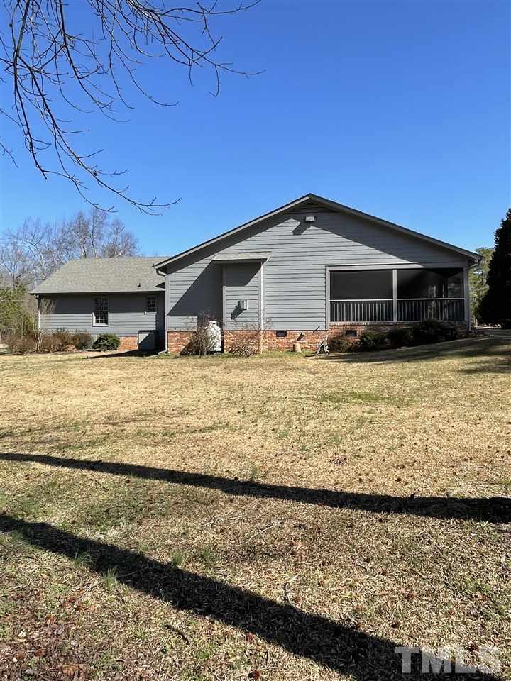 2070 Old Stage Road South Erwin, NC 28339 - Photo 2 of 26 Gallery Image 2