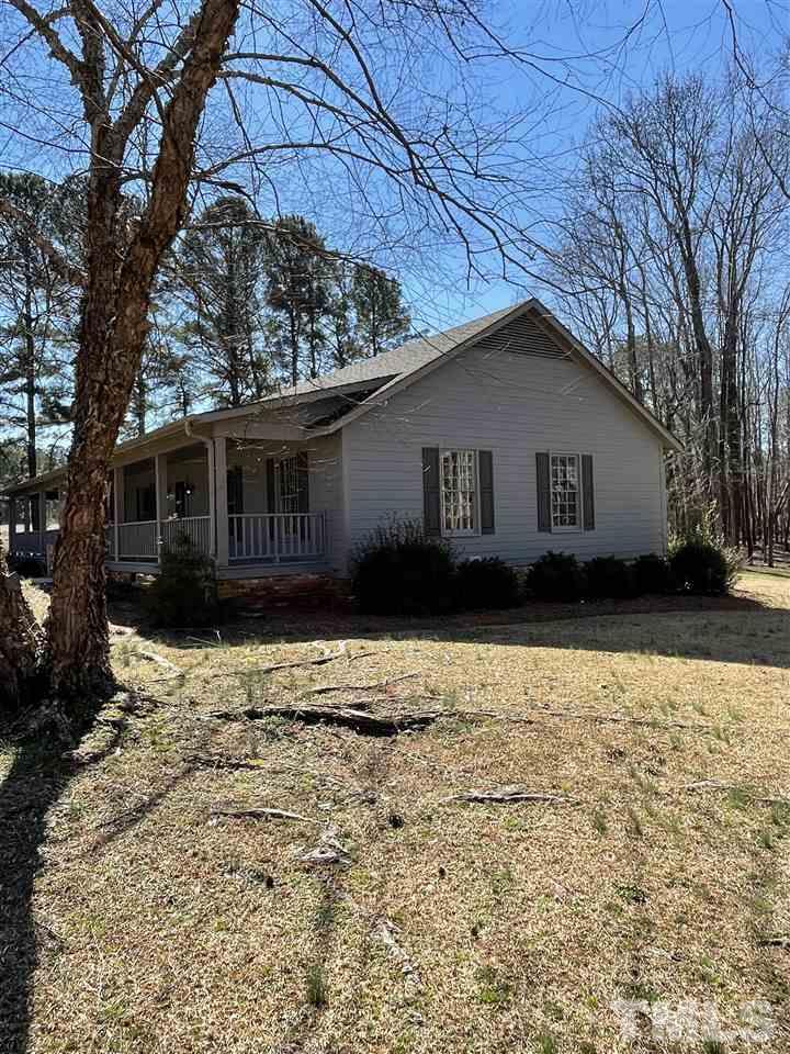 2070 Old Stage Road South Erwin, NC 28339 - Photo 3 of 26 Gallery Image 3