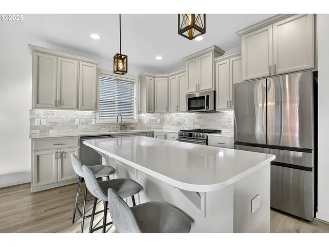 $599,950 | 6207 Northeast 133rd Way, Vancouver, WA 98686