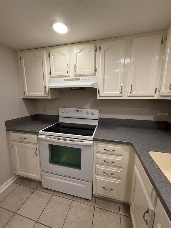 1515 Northwest 29 Road, Unit D2 Gainesville, FL 32605 - Photo 11 of 23