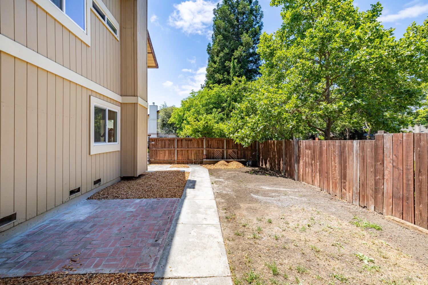 4601 Harbor Lane Rohnert Park, CA 94928 - Photo 9 of 38