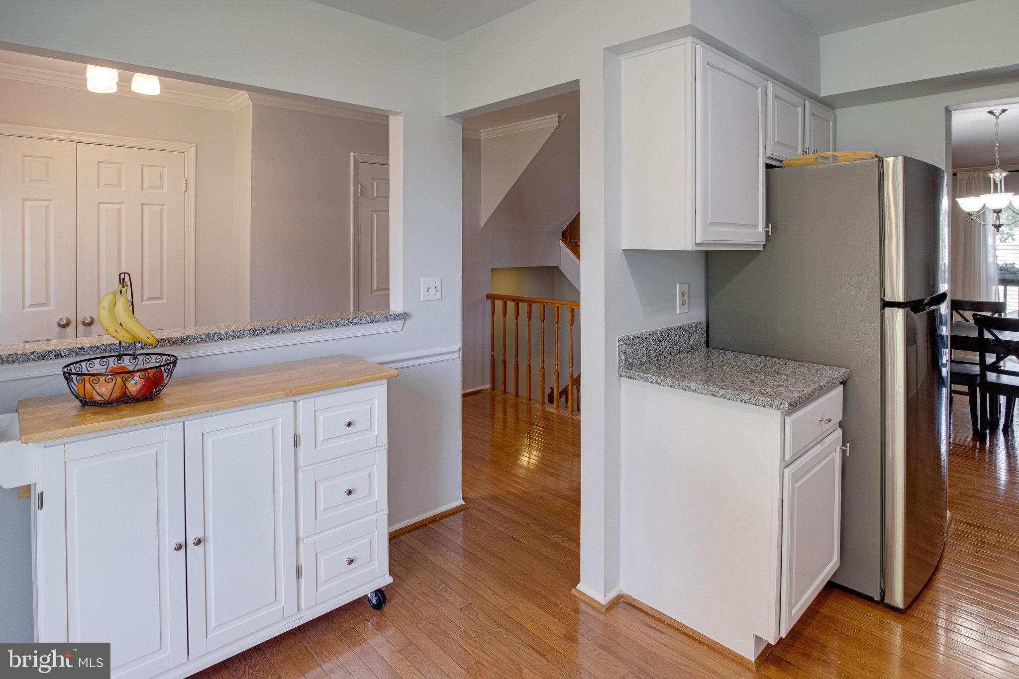 5990 Powell's Landing Road Burke, VA 22015 - Photo 11 of 58 Gallery Image 11